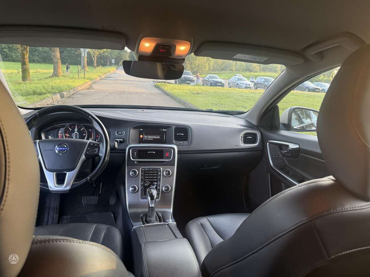 Volvo V60, 2.0 l., Универсал