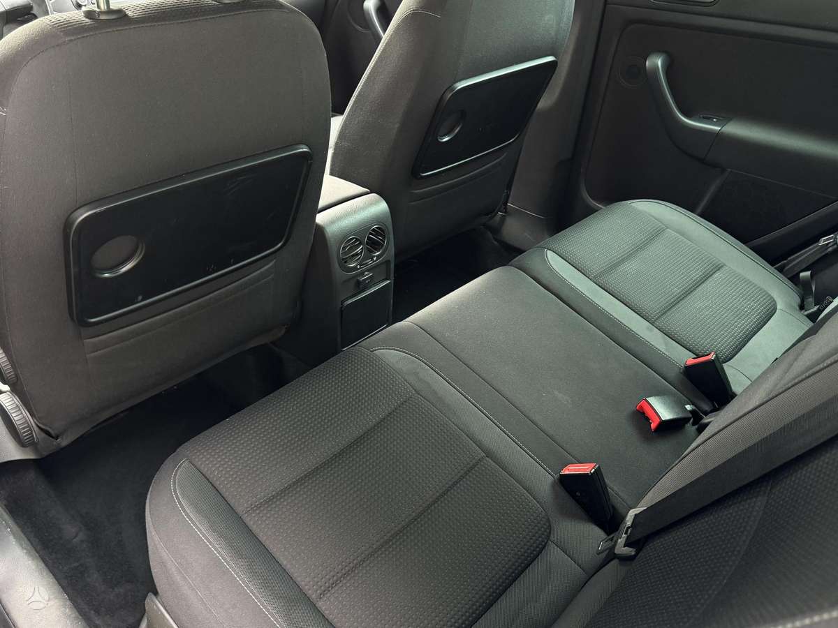 Volkswagen Golf Plus - 6