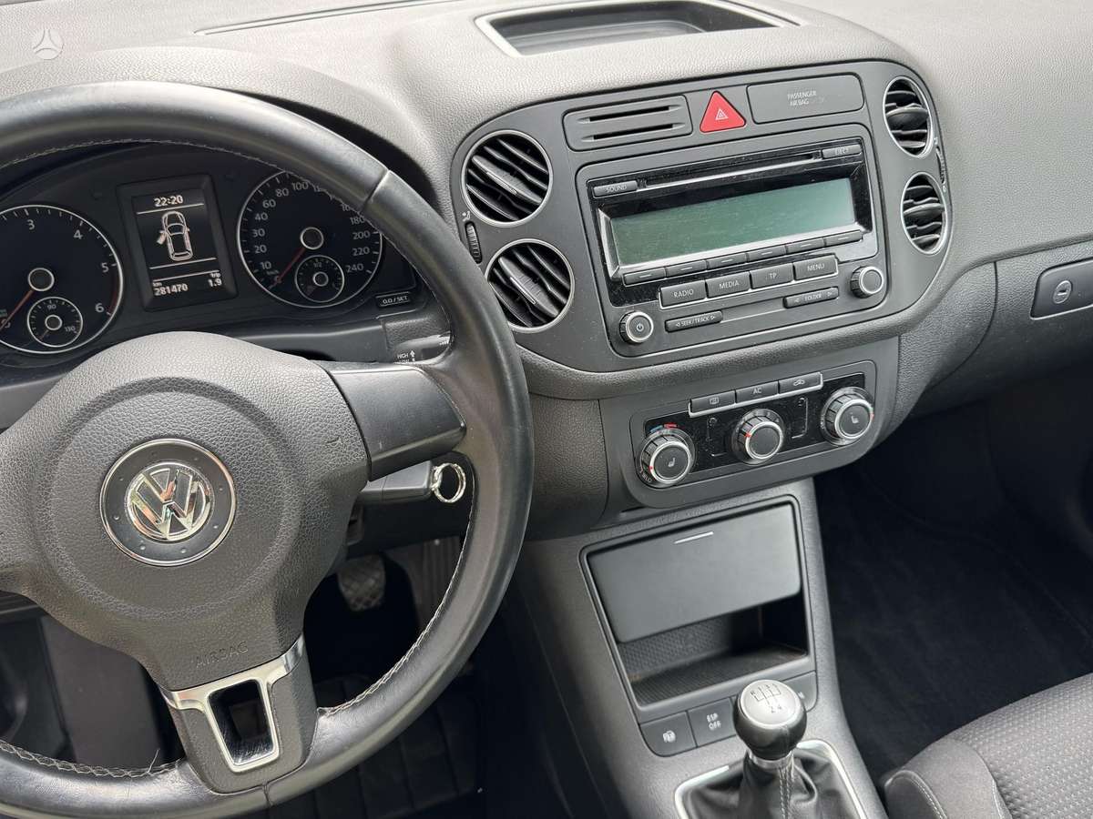 Volkswagen Golf Plus - 9