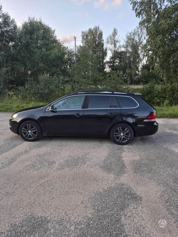 Volkswagen Golf - 3