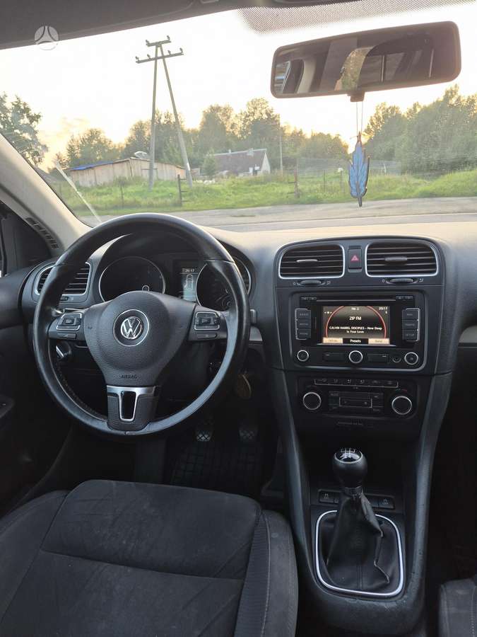 Volkswagen Golf - 7