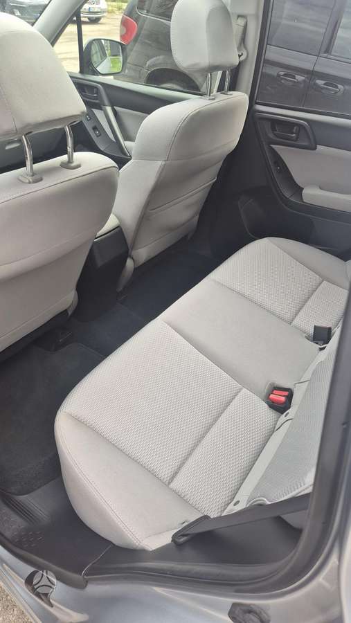 Subaru Forester, 2.5 l., hatchback