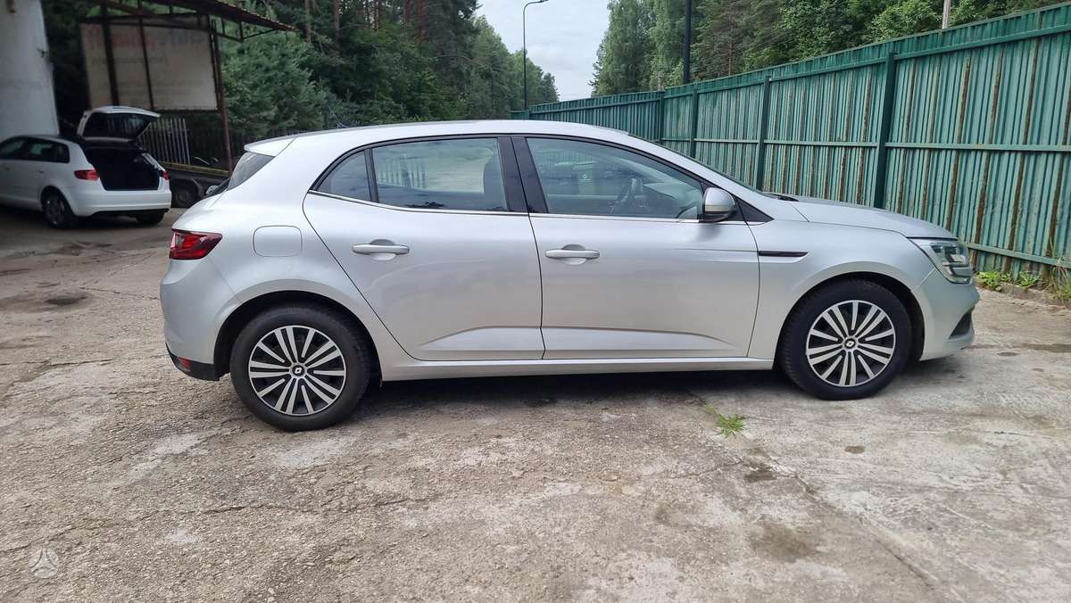 Renault Megane, 1.2 l., Хэтчбек
