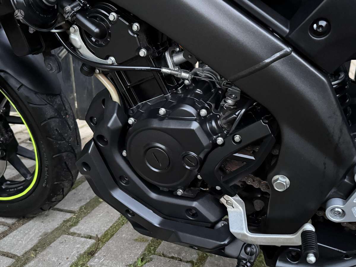 Yamaha MT 125 125cc, street / classic