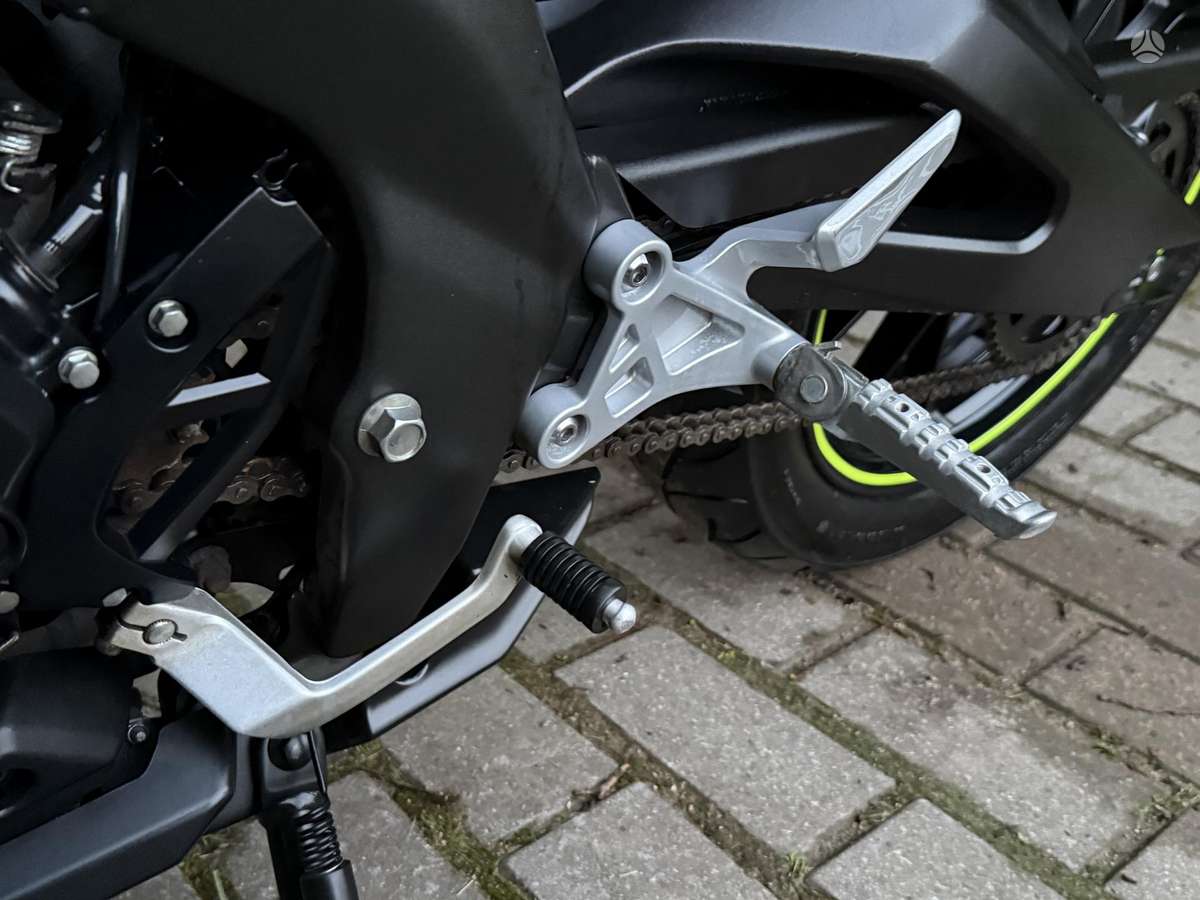 Yamaha MT 125 125cc, street / classic