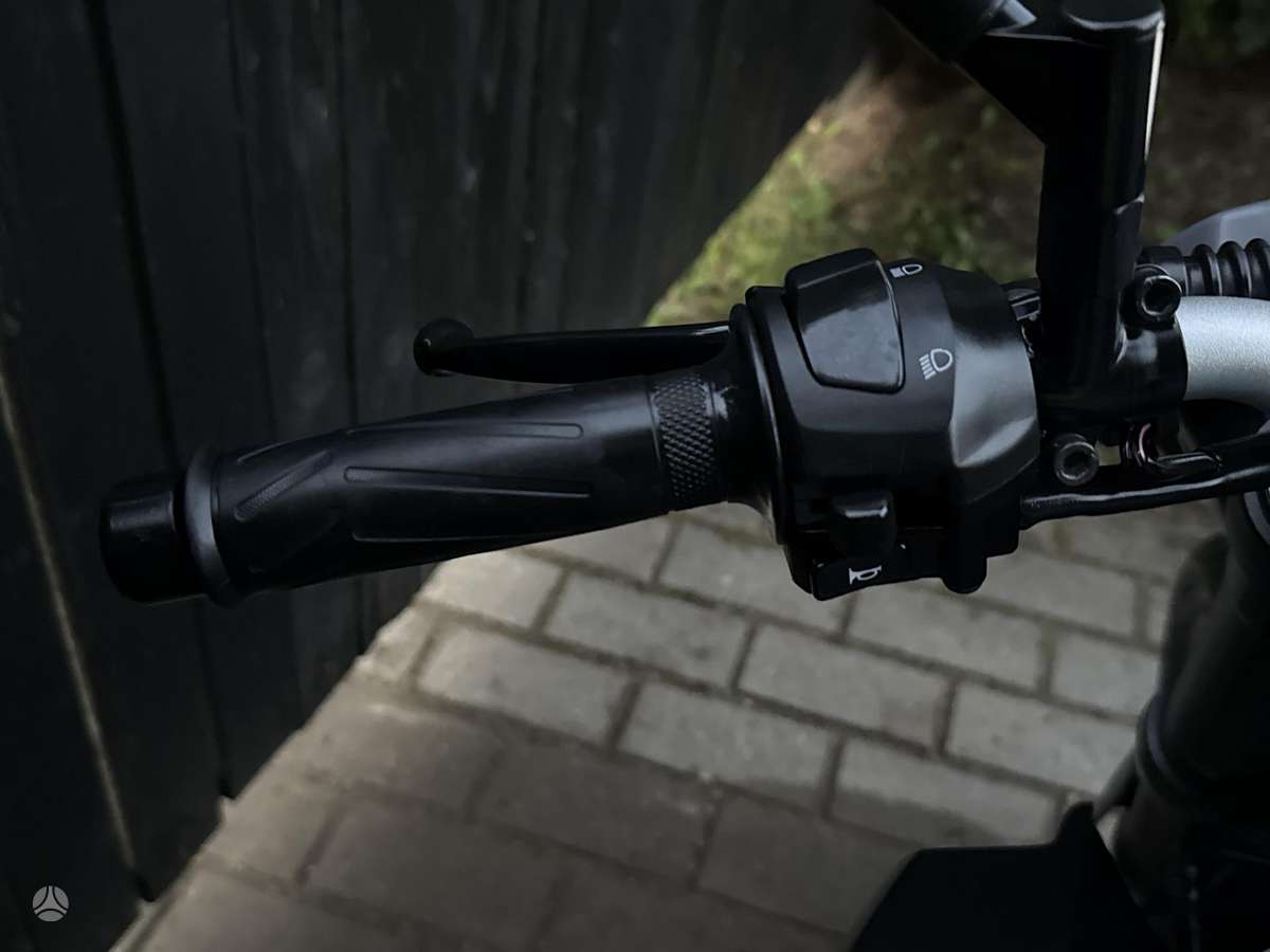 Yamaha MT 125 125cc, street / classic