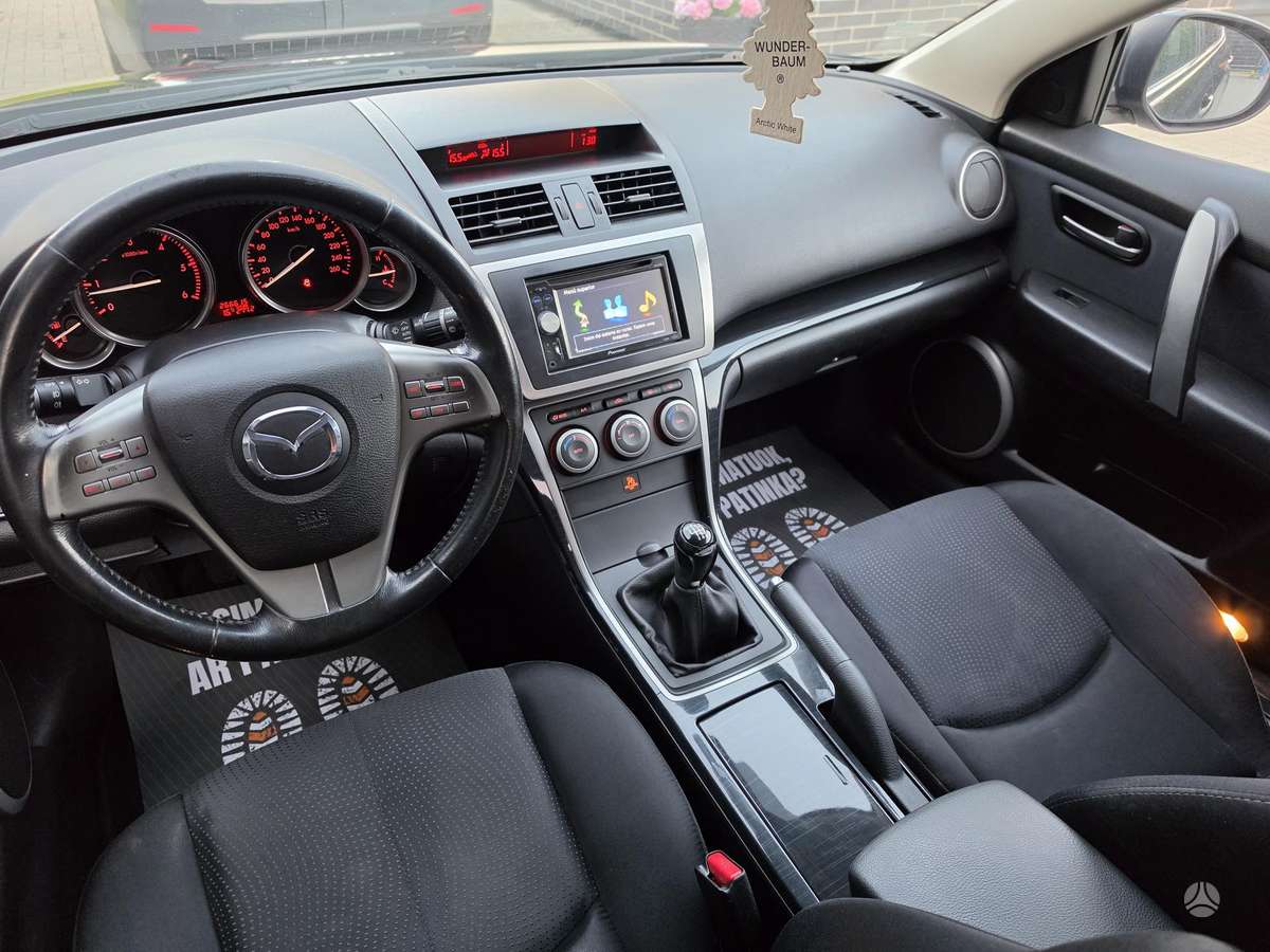 Mazda 6, 2.0 l., Седан
