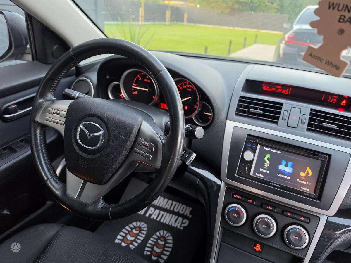 Mazda 6, 2.0 l., Седан