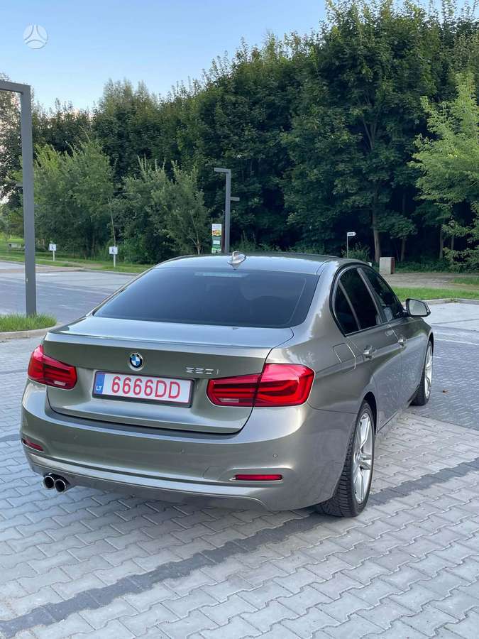 BMW 320, 2.0 l., Седан