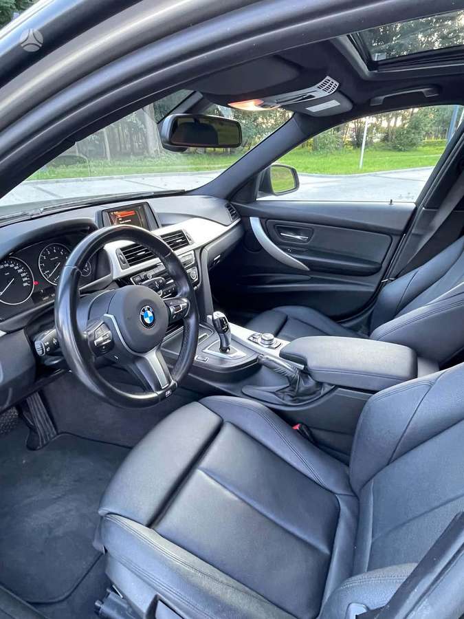BMW 320, 2.0 l., Седан