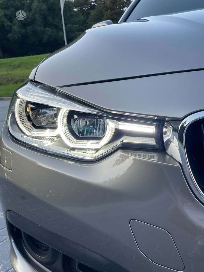 BMW 320, 2.0 l., Седан