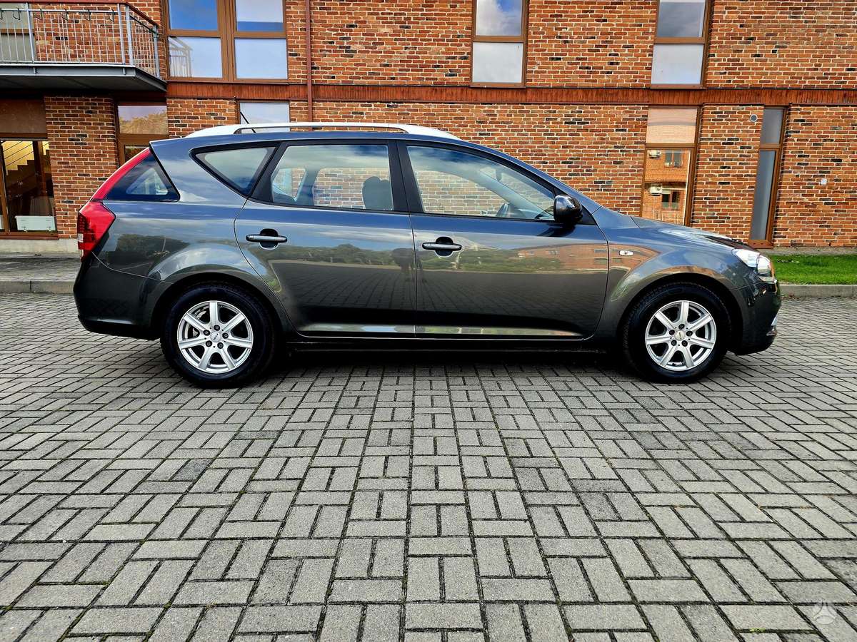 Kia Ceed, 1.6 l., Универсал