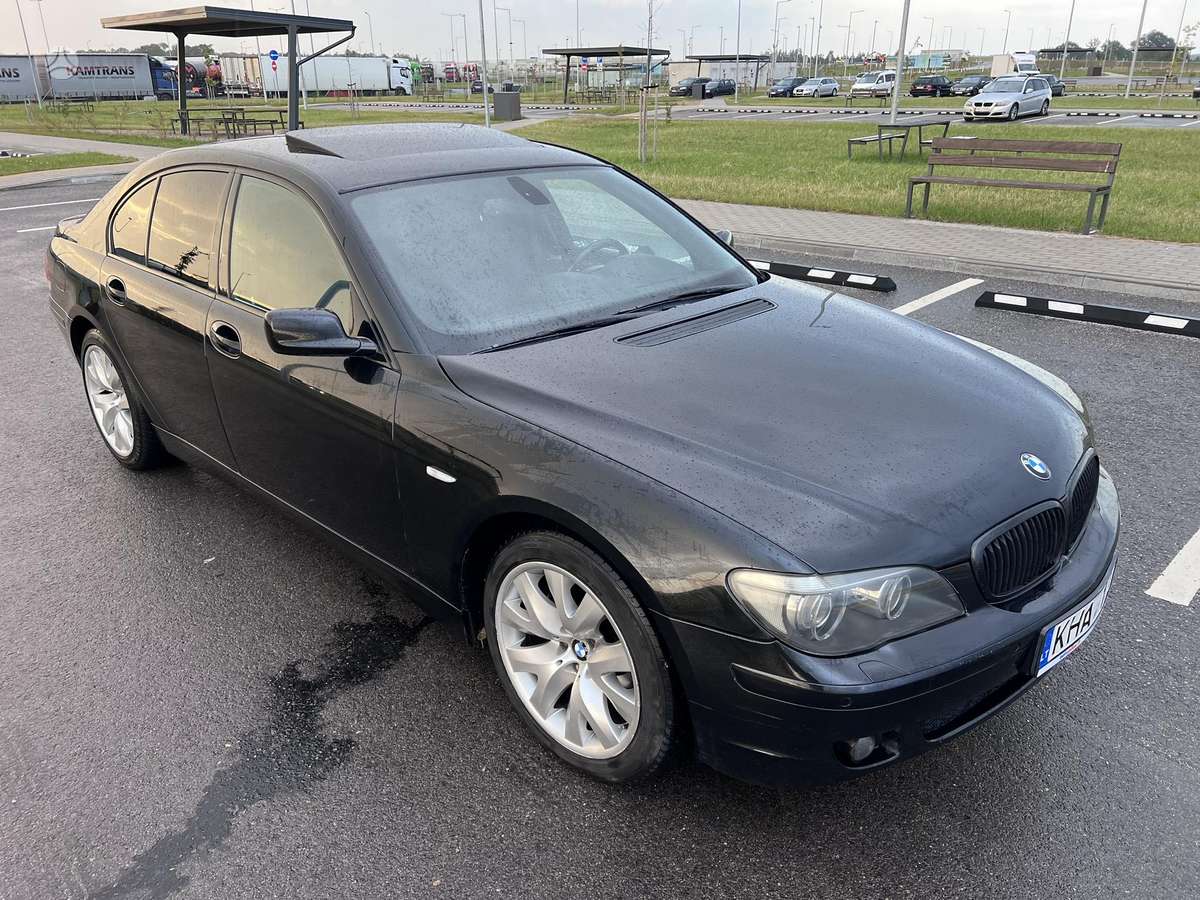 BMW 730, 3.0 l., sedanas