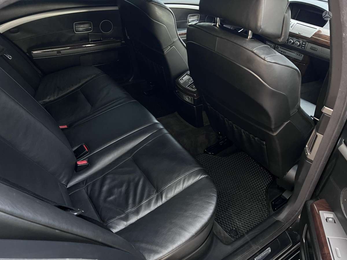 BMW 730, 3.0 l., sedanas