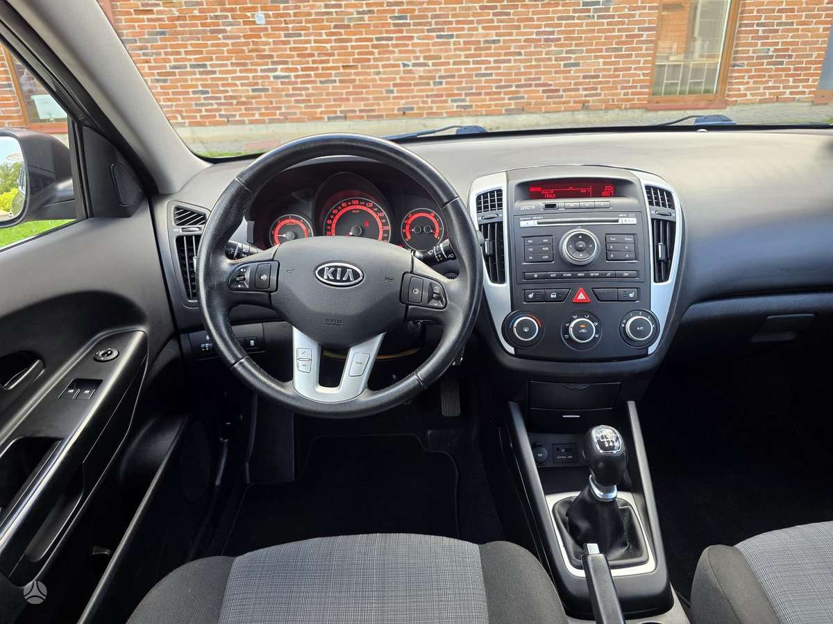 Kia Ceed, 1.6 l., Универсал