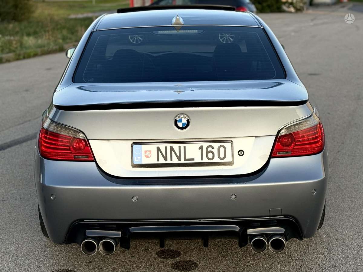 BMW 525, 2.5 l., Седан