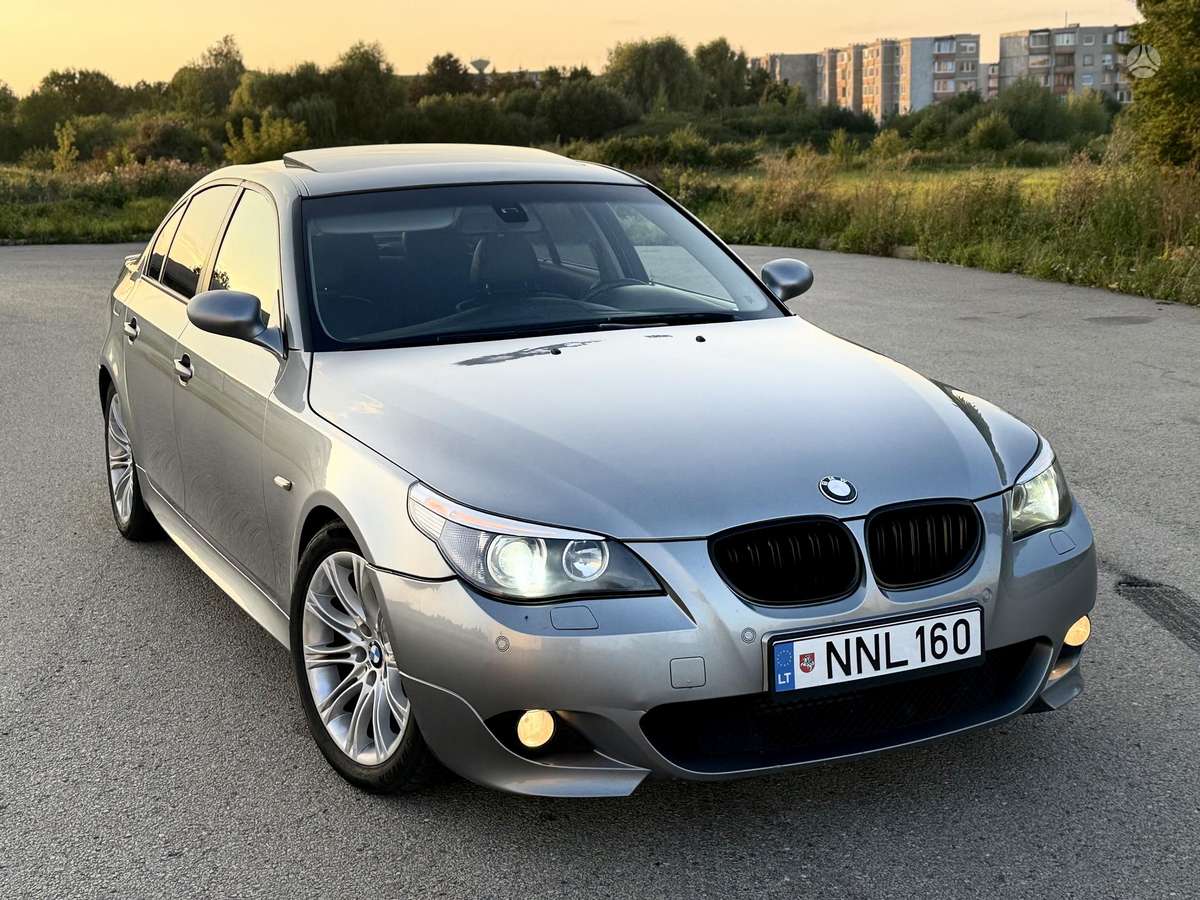 BMW 525, 2.5 l., Седан