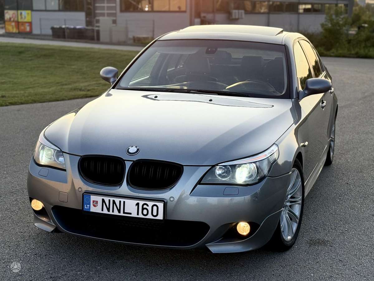 BMW 525, 2.5 l., Седан