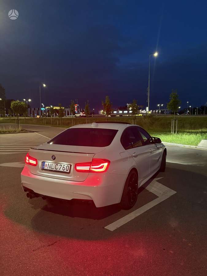 BMW 320, 2.0 l., Седан
