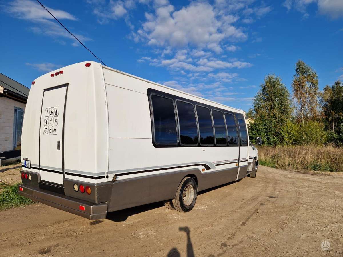 Ford E450, cits