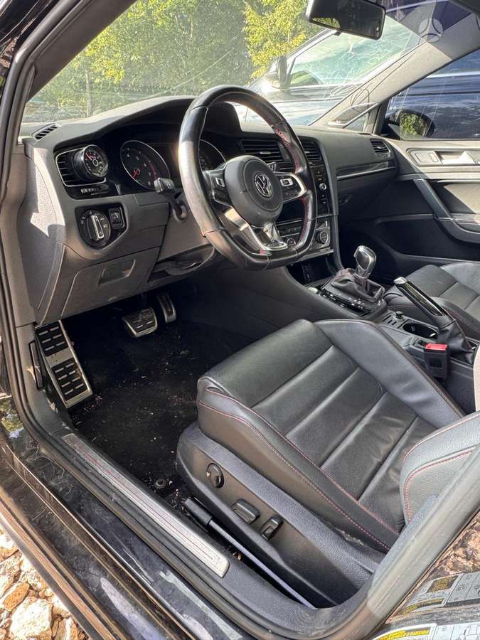 Volkswagen Golf - 7