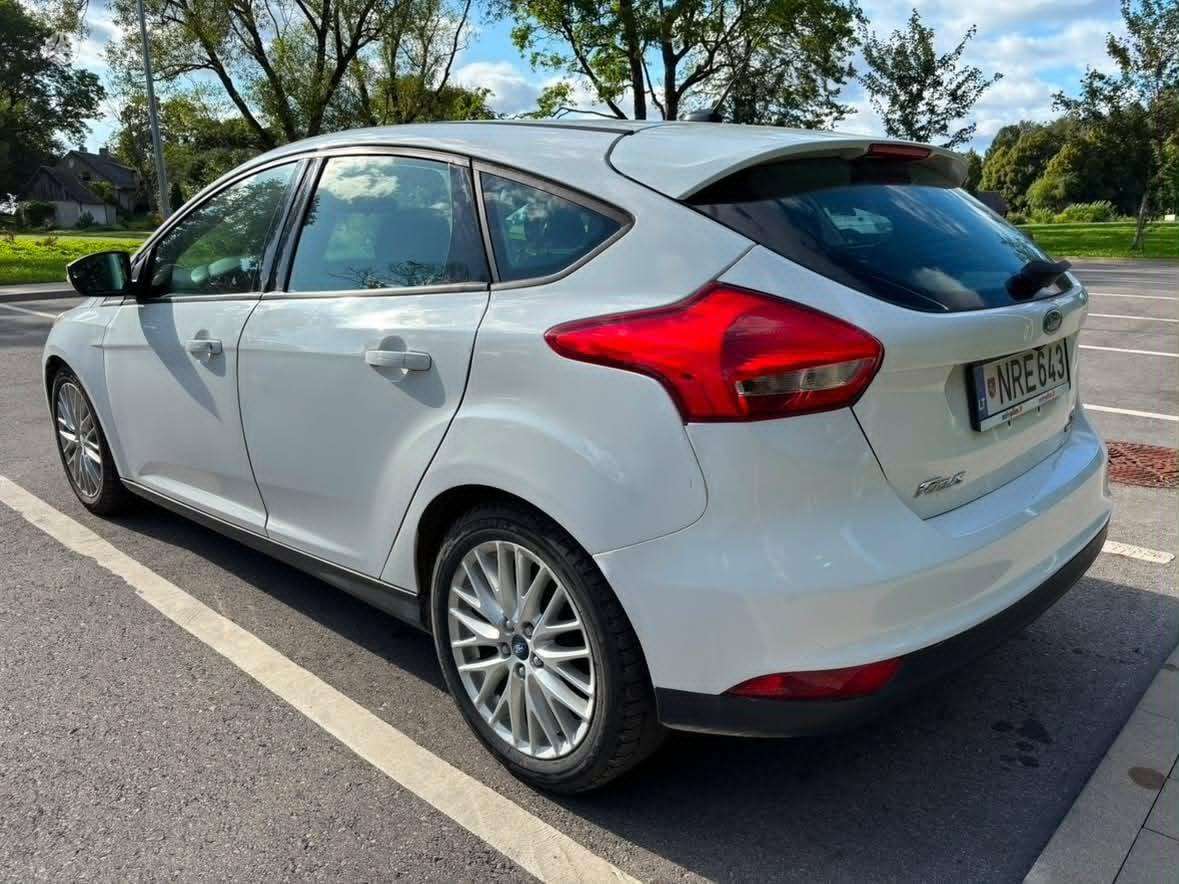 Ford Focus, 2.0 l., Хэтчбек