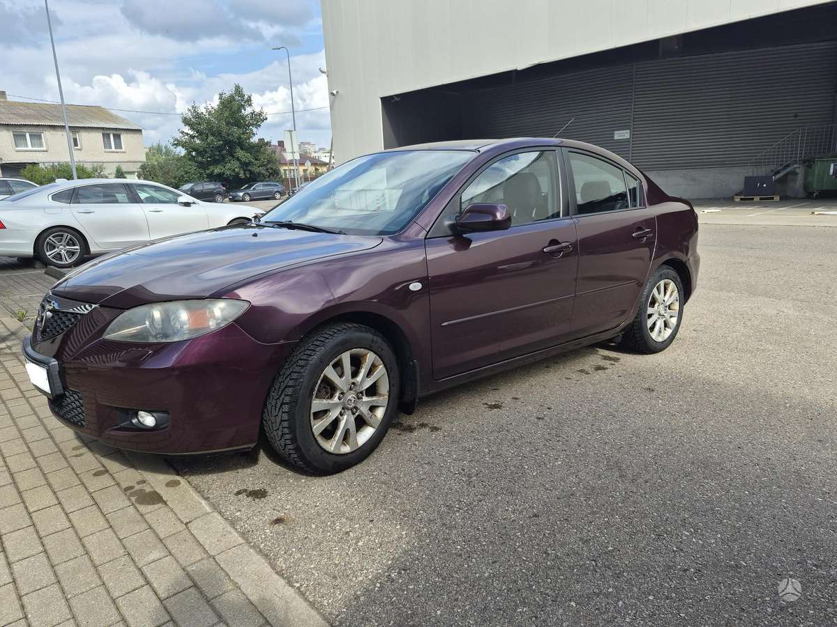Mazda 3, 1.6 l., Седан