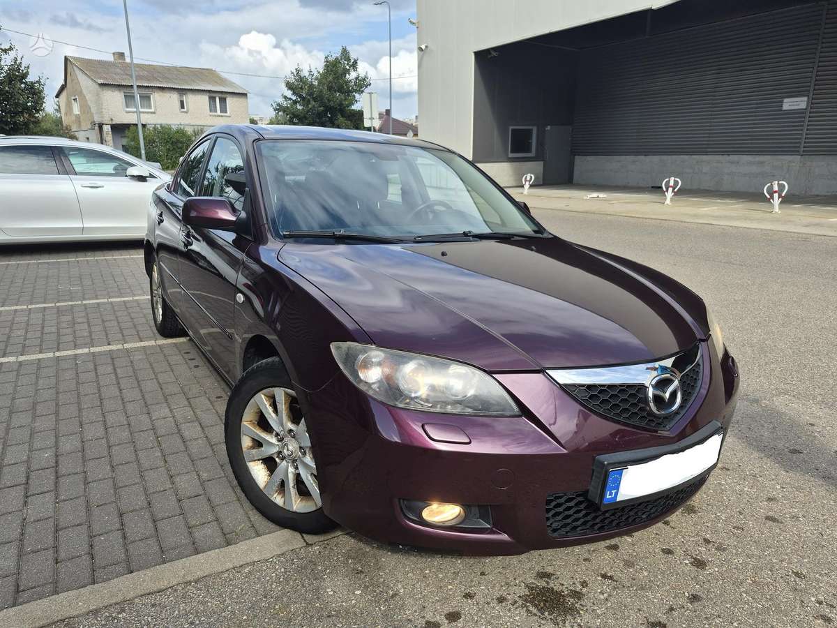 Mazda 3, 1.6 l., Седан
