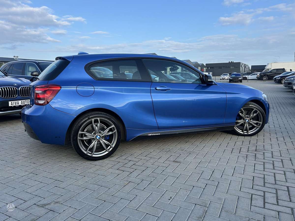 BMW 118, 2.0 l., hatchback