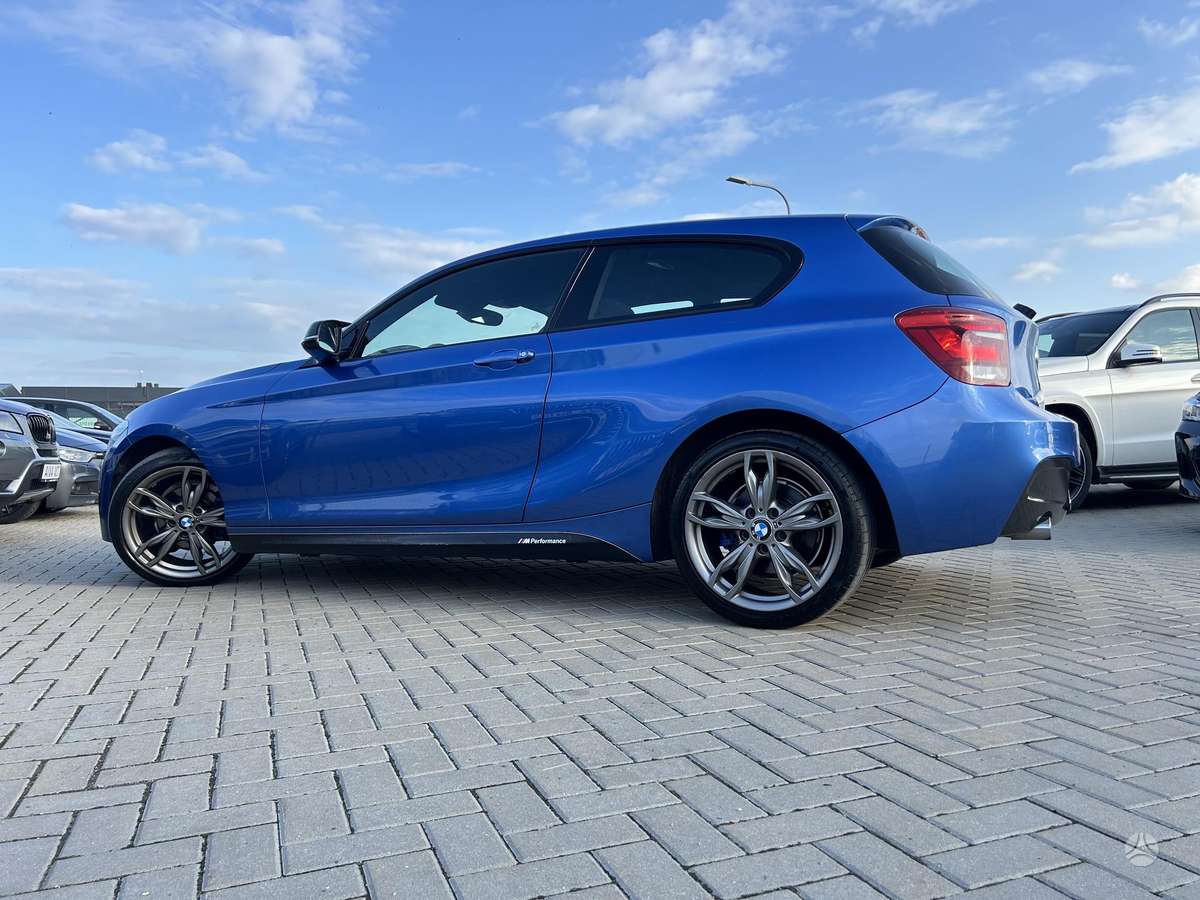 BMW 118, 2.0 l., Хэтчбек