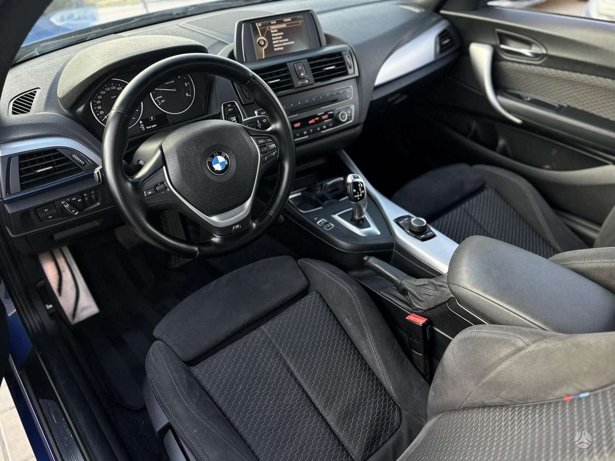 BMW 118, 2.0 l., hatchback