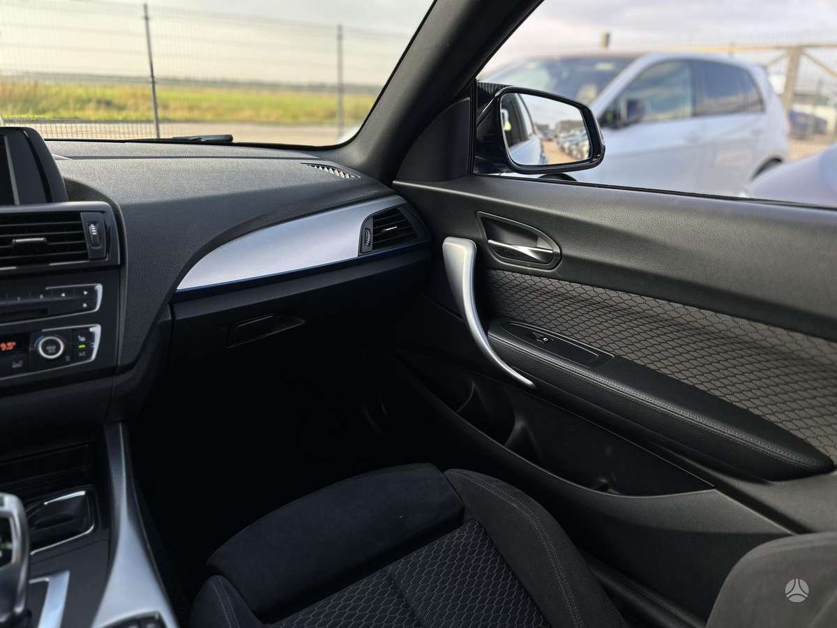 BMW 118, 2.0 l., Хэтчбек