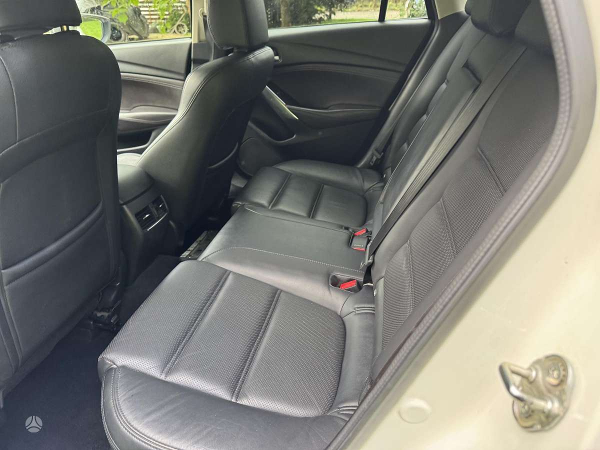 Mazda 6, 2.2 l., Универсал