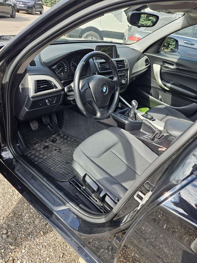 BMW 118, 1.5 l., Хэтчбек