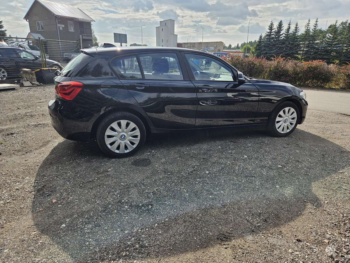 BMW 118, 1.5 l., hatchback