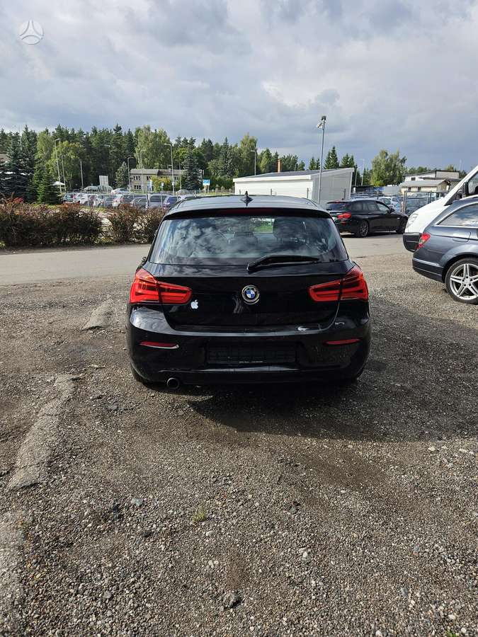 BMW 118, 1.5 l., hatchback