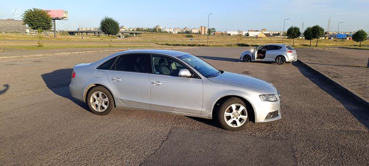 Audi A4, 2.0 l., sedanas