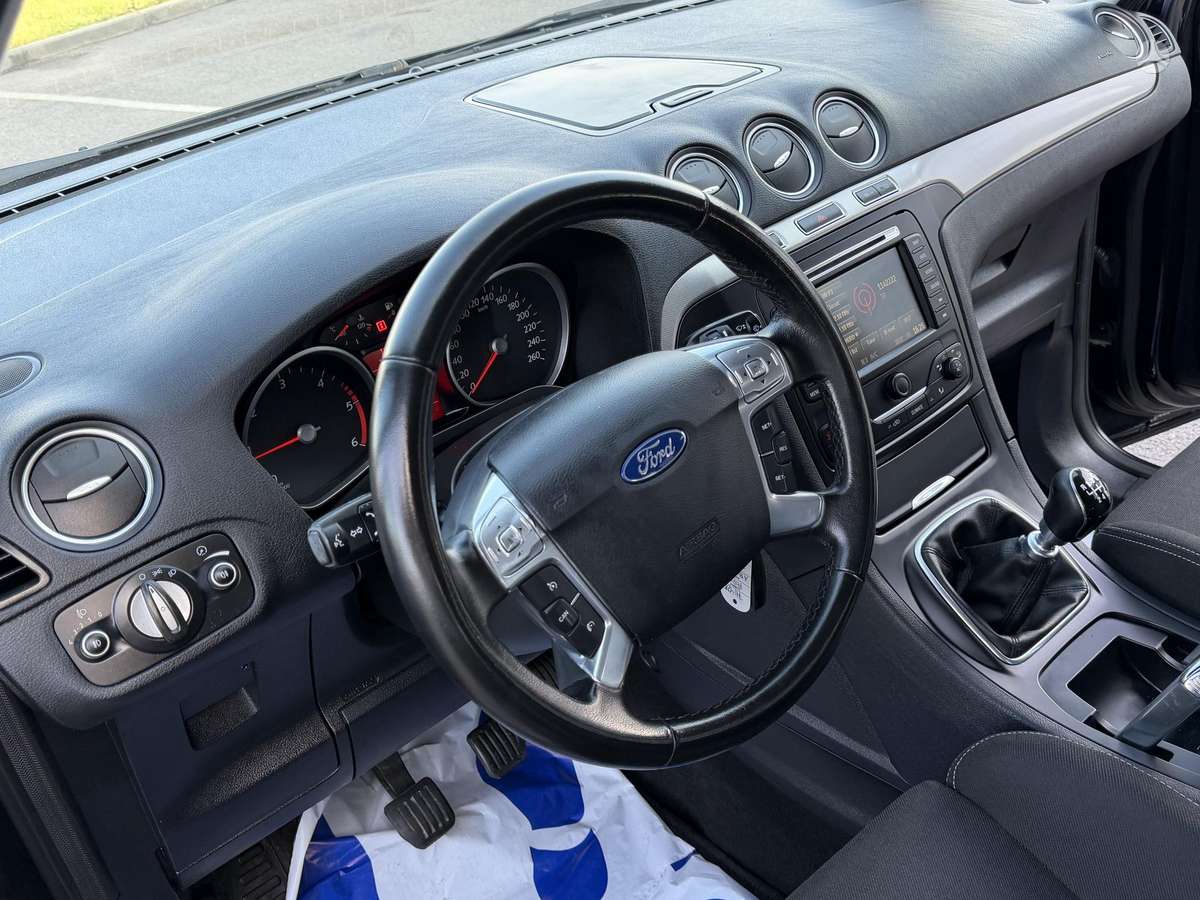 Ford S-MAX, 2.0 l., Минивэн