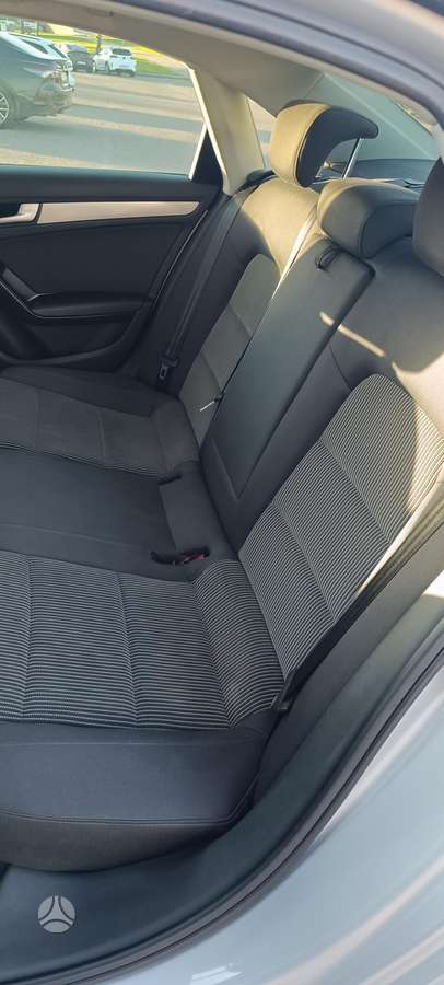 Audi A4, 2.0 l., Седан