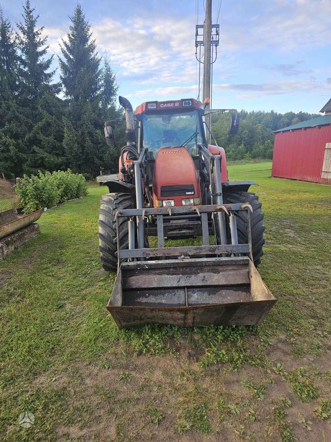 Case-IH CS100, traktoriai