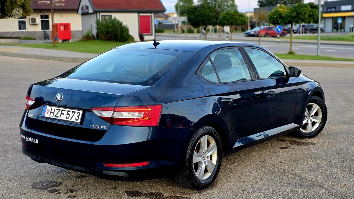 Skoda Superb, 2.0 l., hatchback