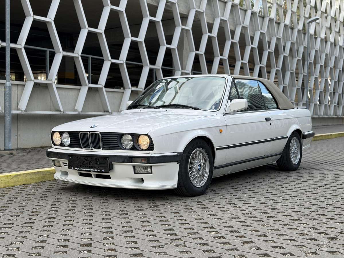 BMW 325, 2.5 l., convertible