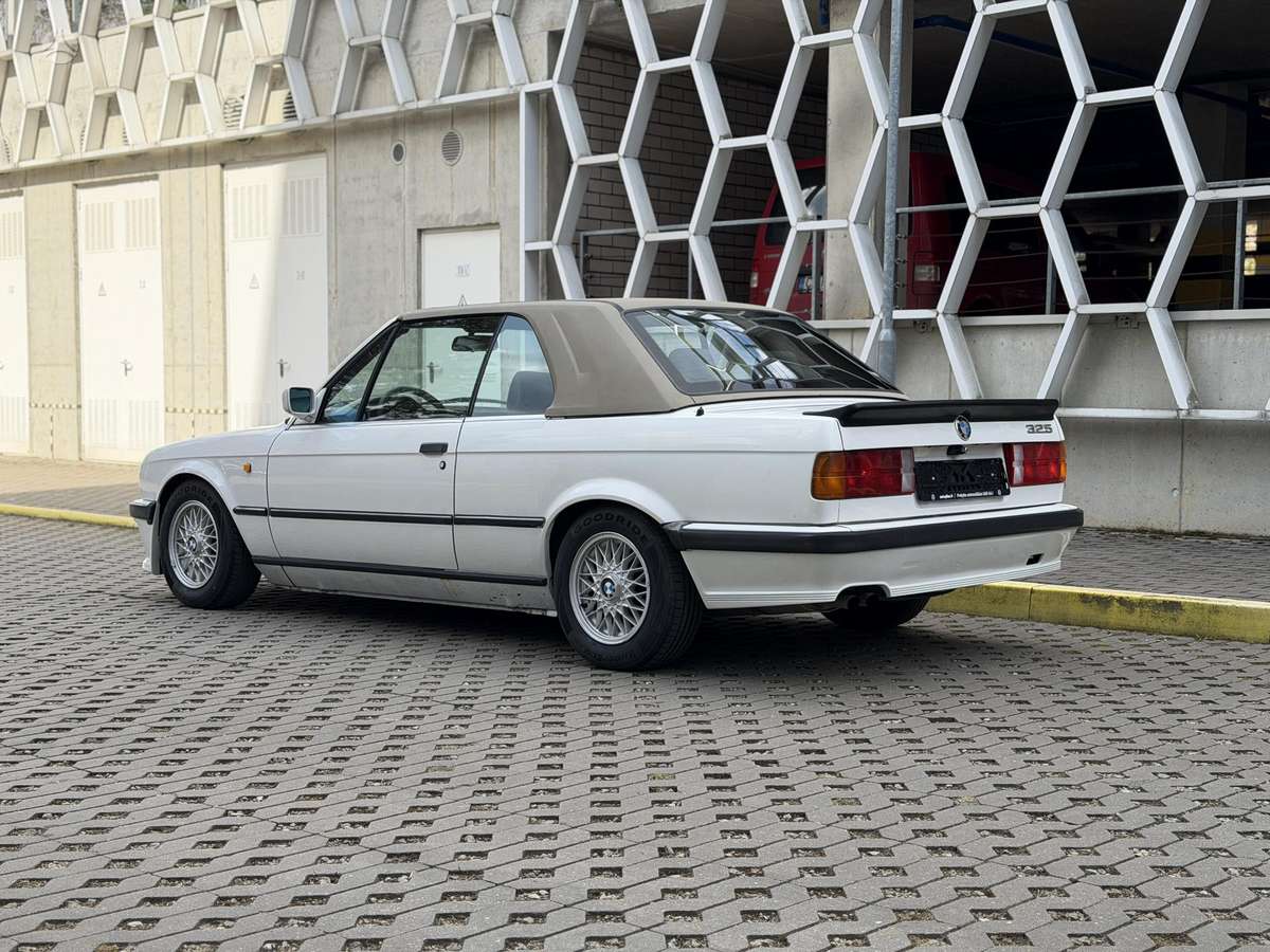 BMW 325, 2.5 l., Кабриолет