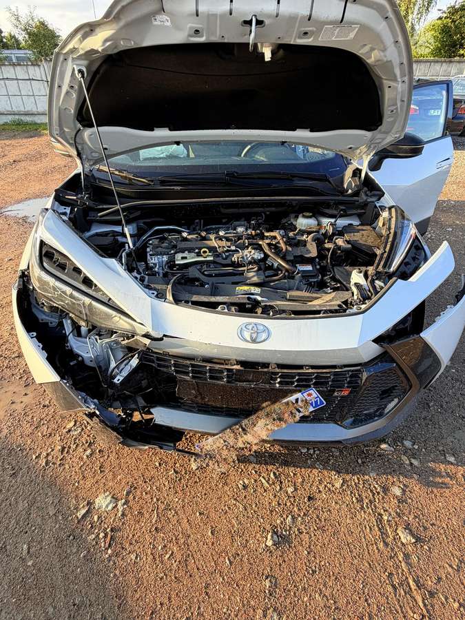 Toyota C-HR - 6