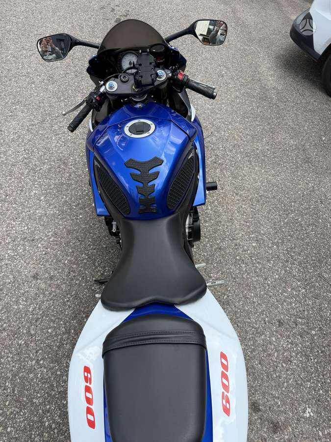 Suzuki GSX-R 600cc, superbikes