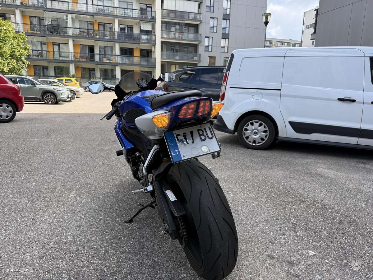 Suzuki GSX-R 600cc, superbikes