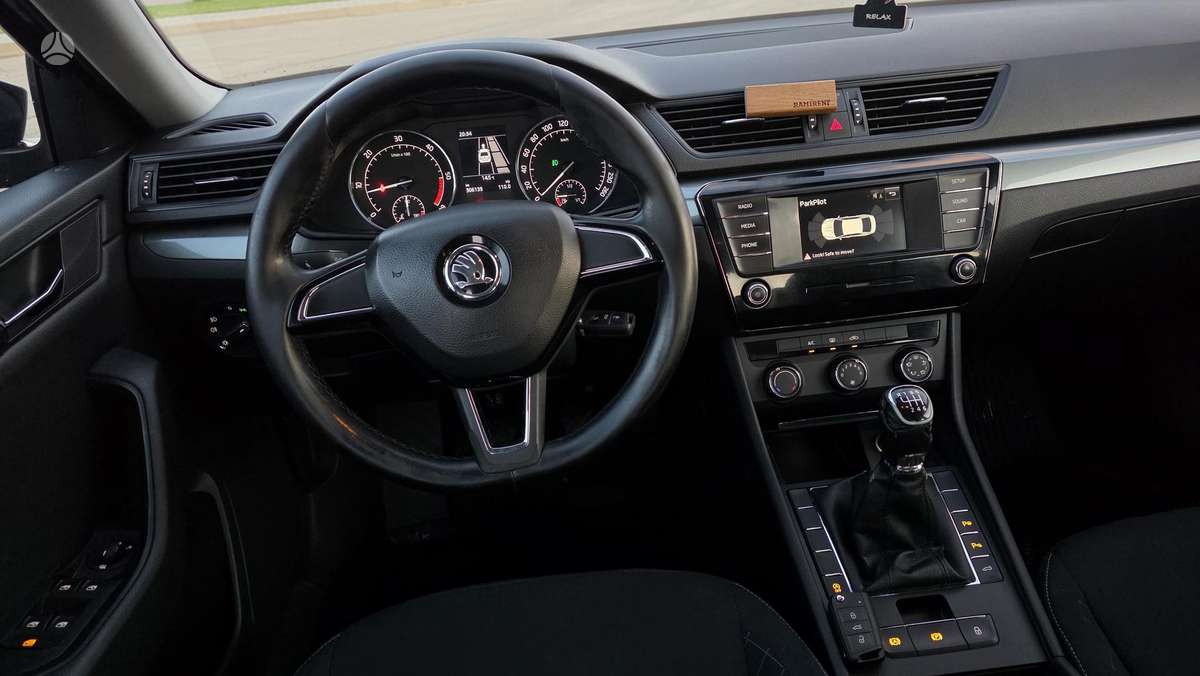 Skoda Superb, 2.0 l., Хэтчбек