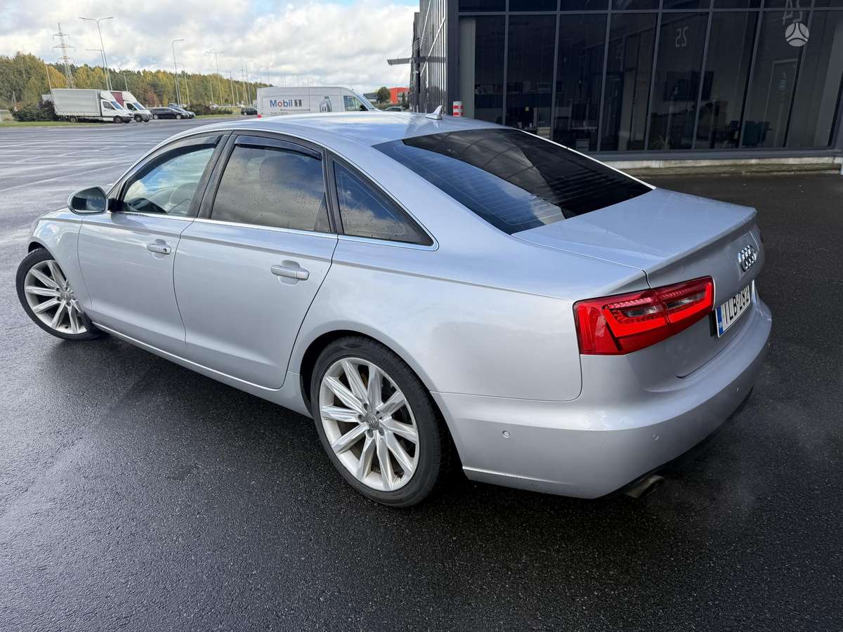 Audi A6, 3.0 l., Седан