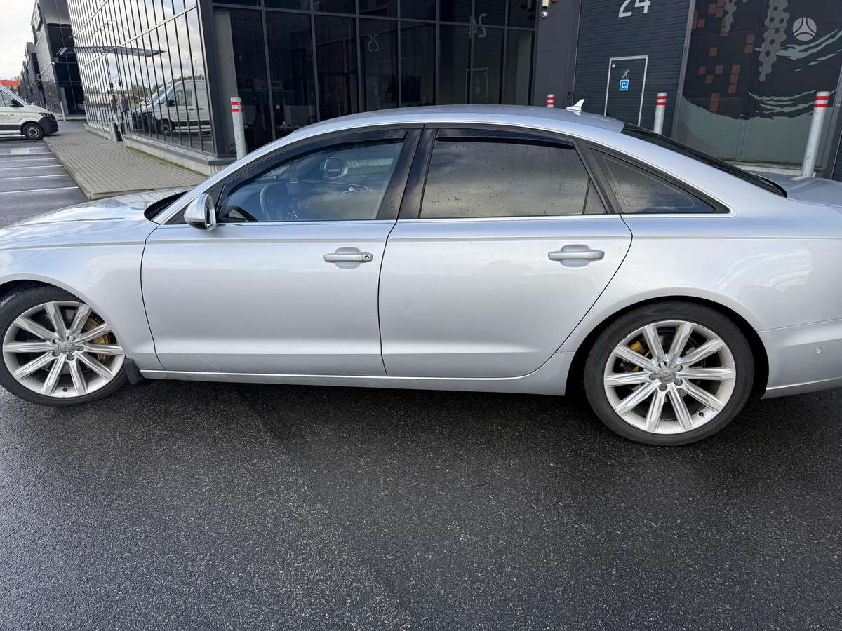 Audi A6, 3.0 l., Седан