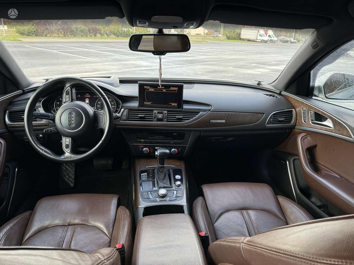 Audi A6, 3.0 l., Седан